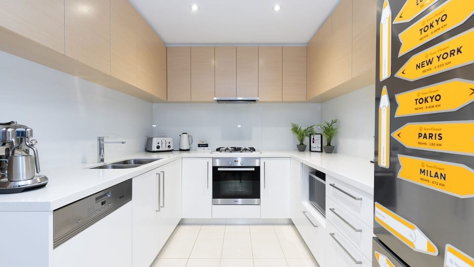 Well-equipped kitchen