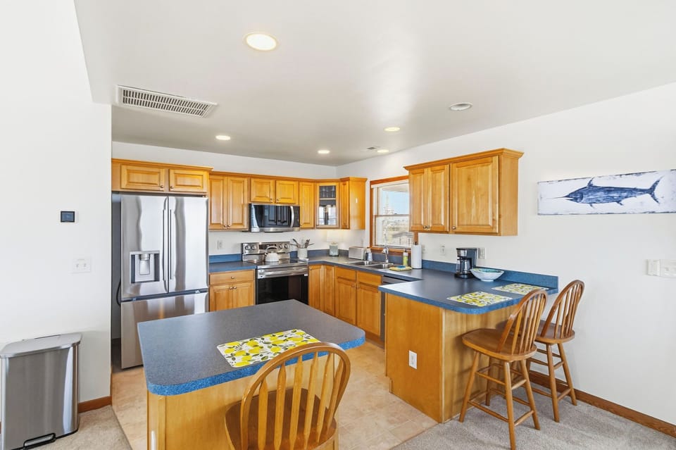Full Kitchen 