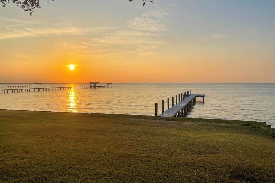 Private Fishing Pier | Sunset Views