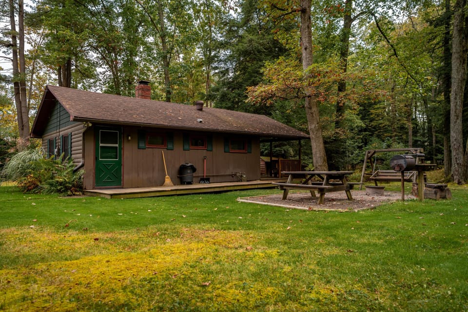 Buckeye Cabin from Picnic Side