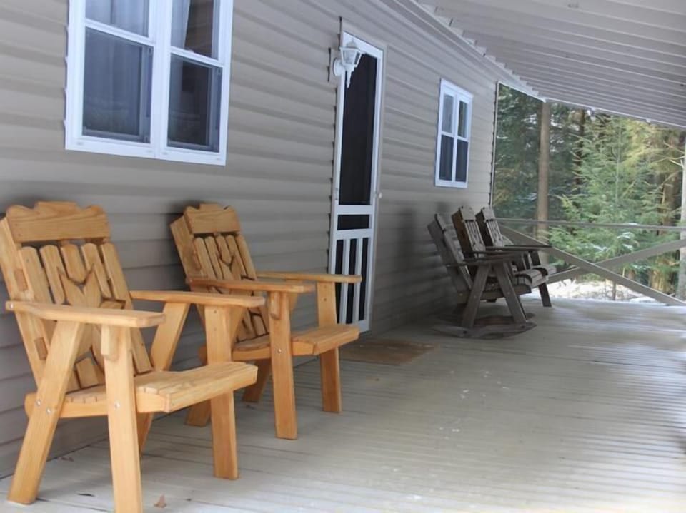 Porch on Front of Cabin
