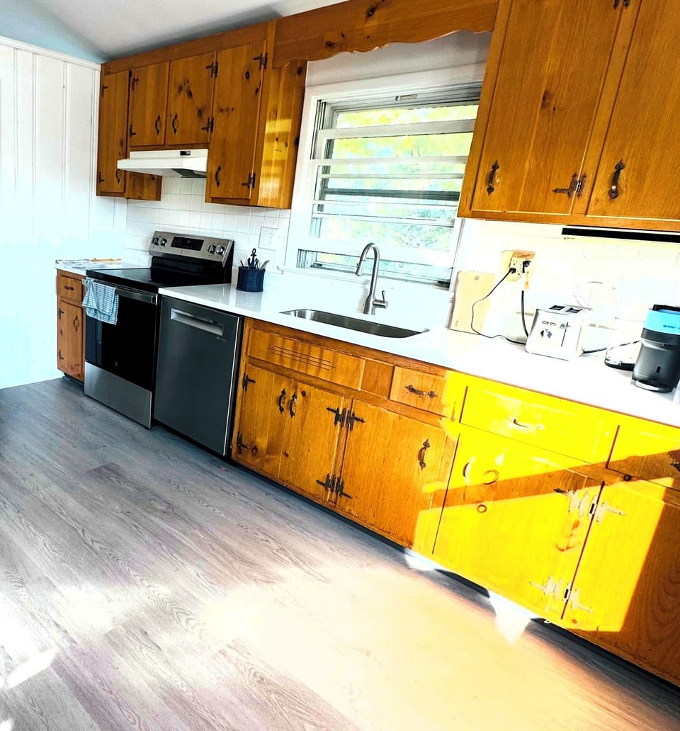 2nd floor kitchen