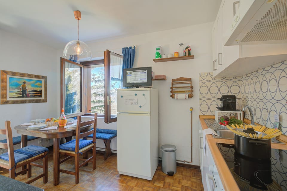 Kitchen and dining area