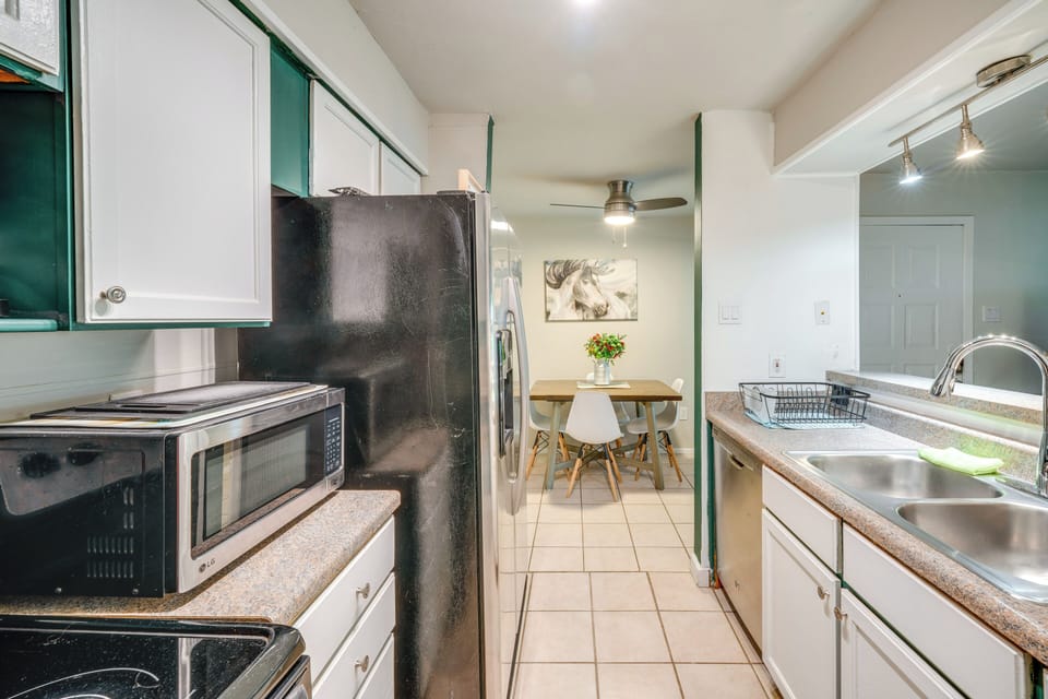Kitchen | Dishwasher | Washer/Dryer