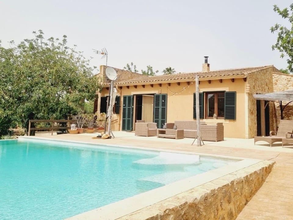 Holiday Home Swimming Pool