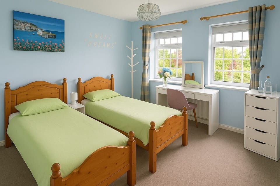 Deluxe Twin Room with mountain view