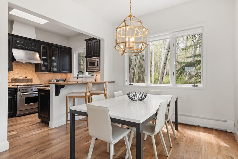 Dining Room / Kitchen
