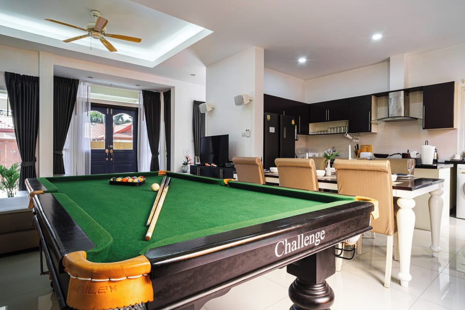 Game room