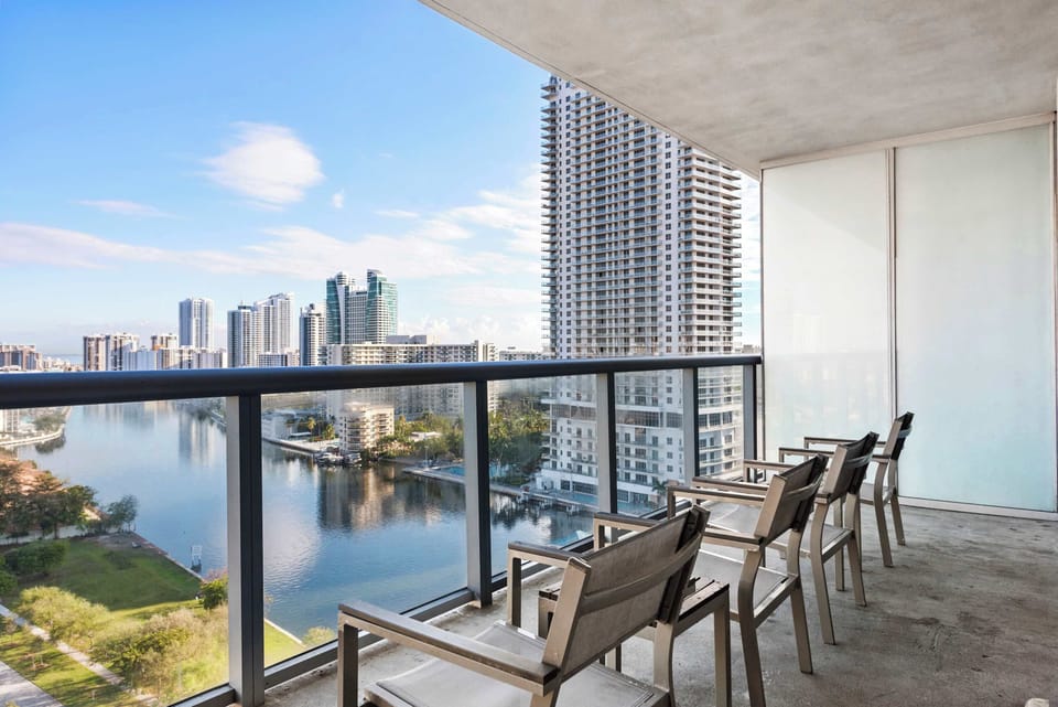Amazing balcony views overlooking the water.