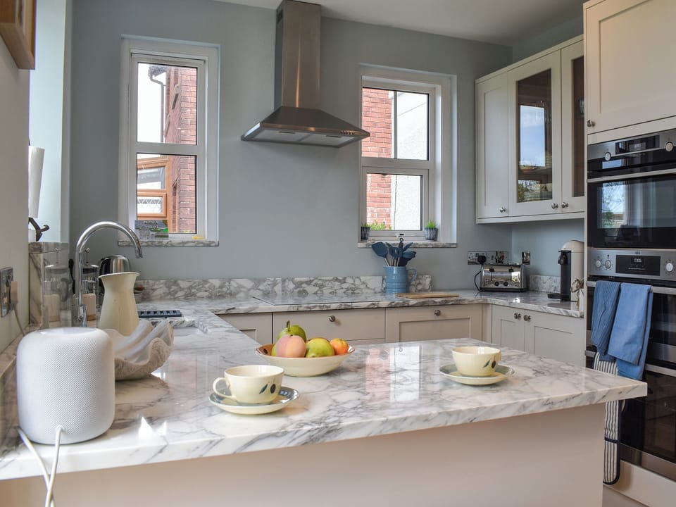 Kitchen | Miramar, Cornwall