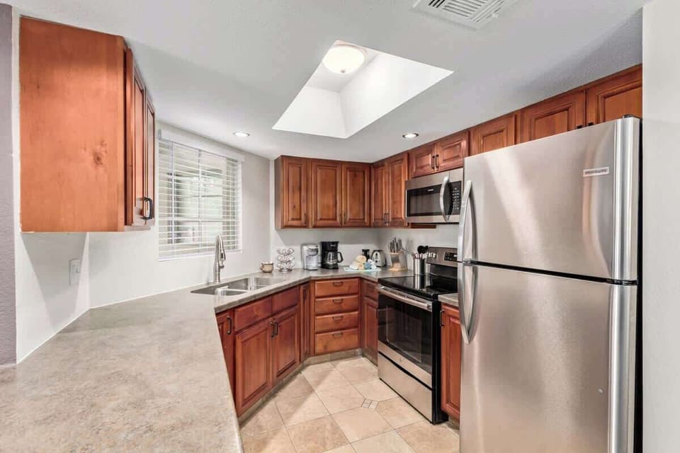 Whip up meals in a fully stocked kitchen with all the essentials