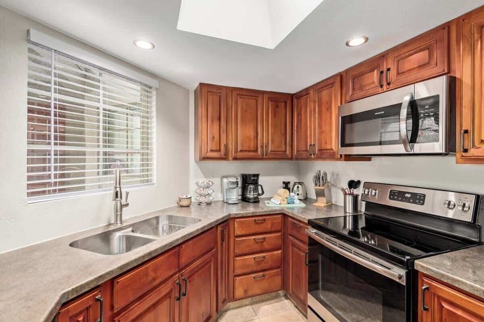 Whip up meals in a fully stocked kitchen with all the essentials