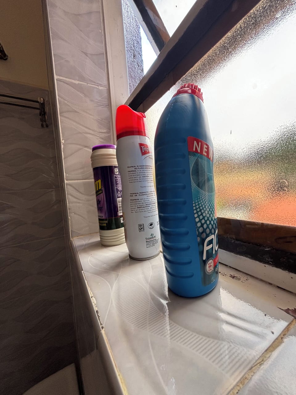 Bathroom amenities