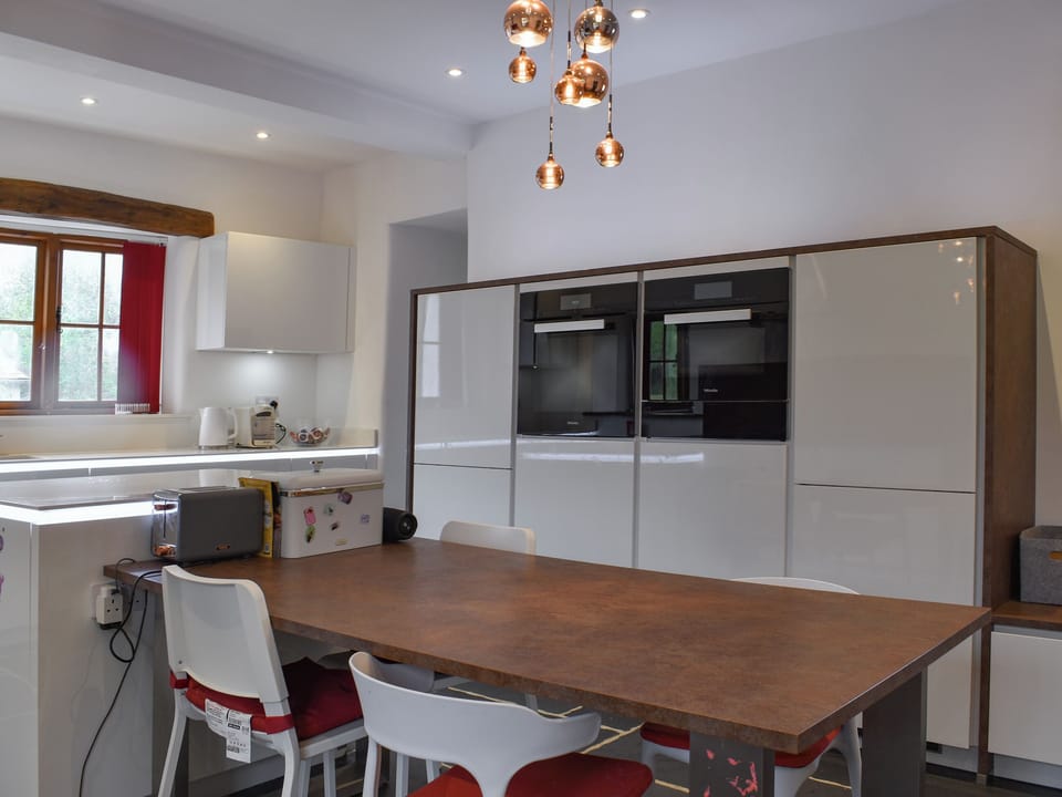 Kitchen/diner | The Thatched Cottage - Sprytown Cottages, Lifton