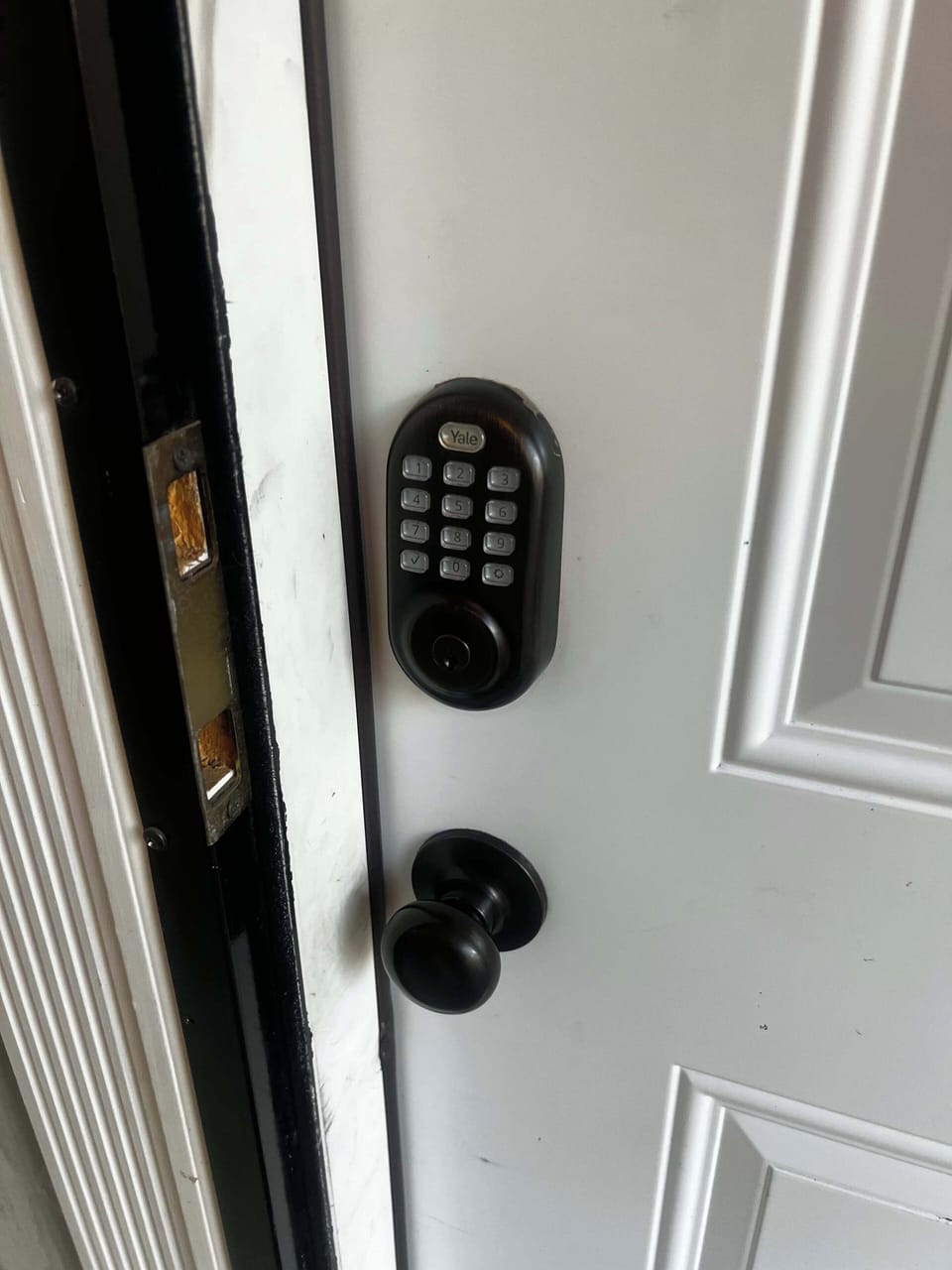 Recent photo taken by our cleaning team, ensuring you see the home how it truly is