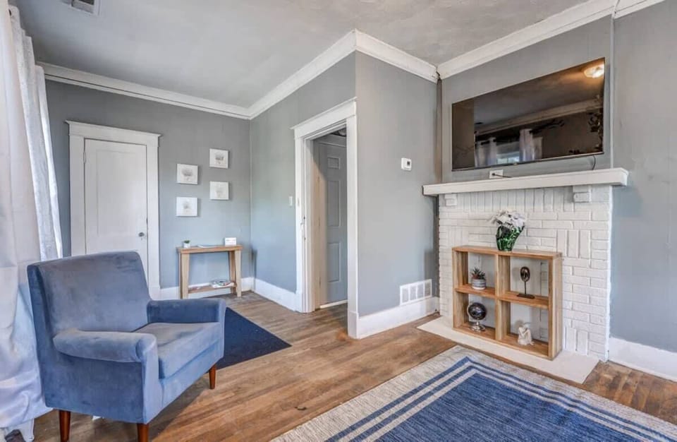 Left Unit - Living Room