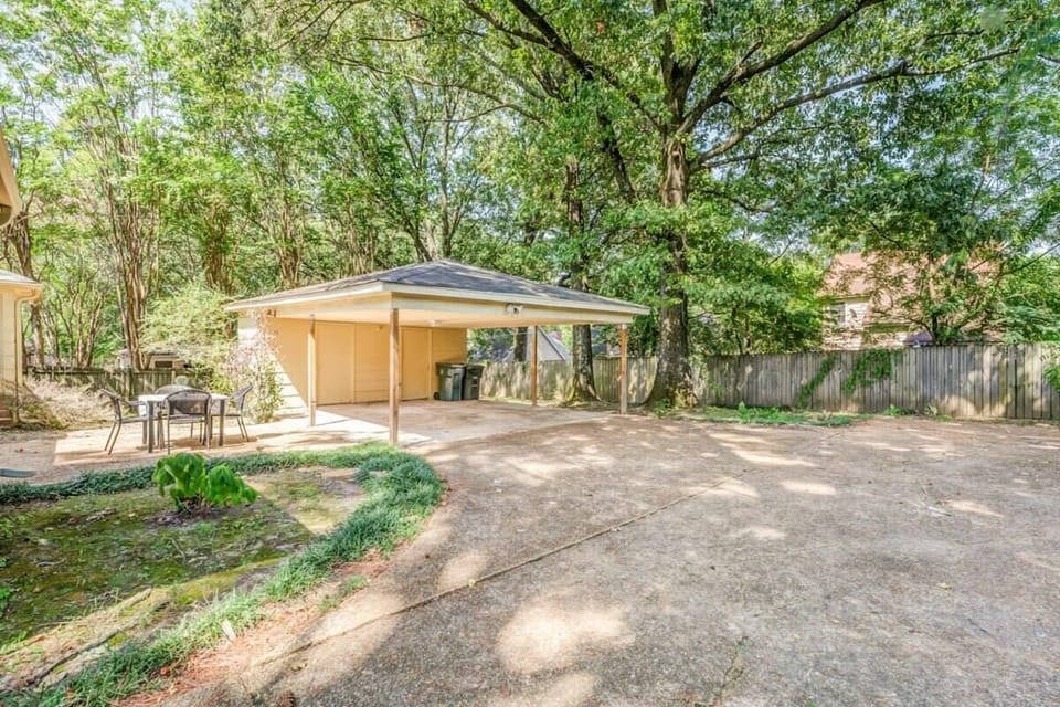 Carport