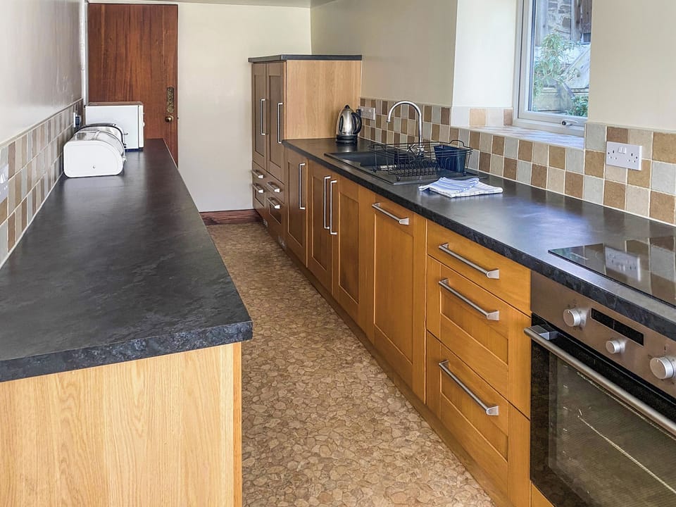 Kitchen | Riverside, Truro