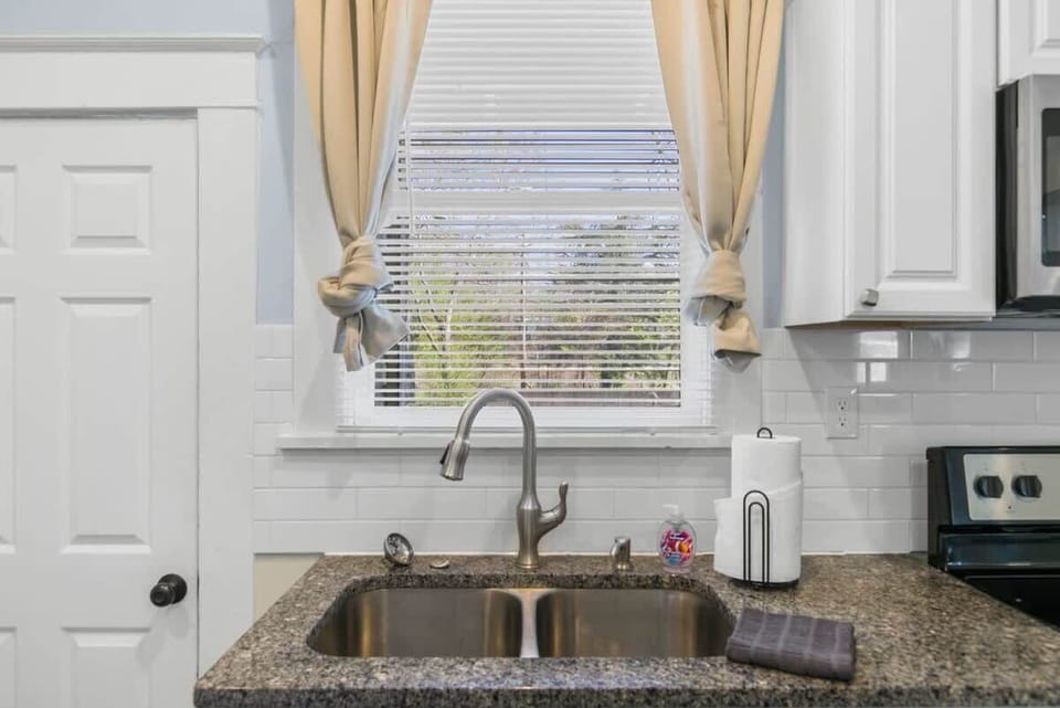 Fully-Equipped Kitchen