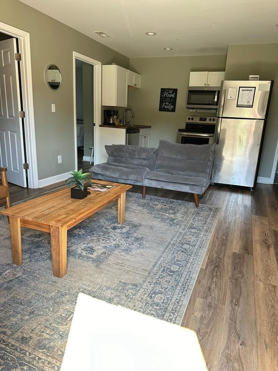 Recent photo taken by our cleaning team, ensuring you see the home how it truly is.