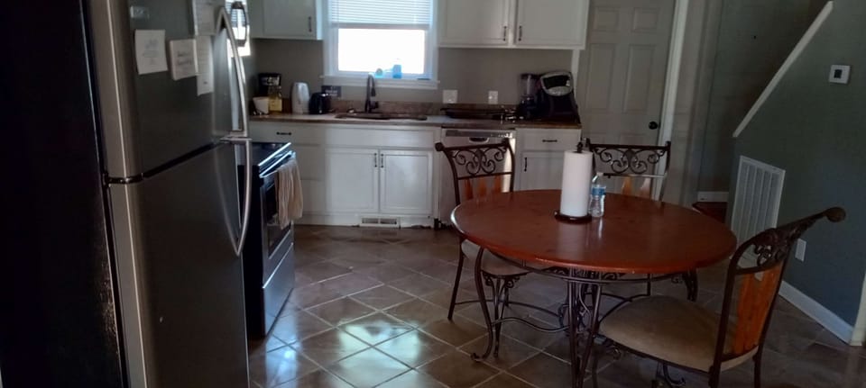 Recent photo taken by our cleaning team, ensuring you see the home how it truly is.