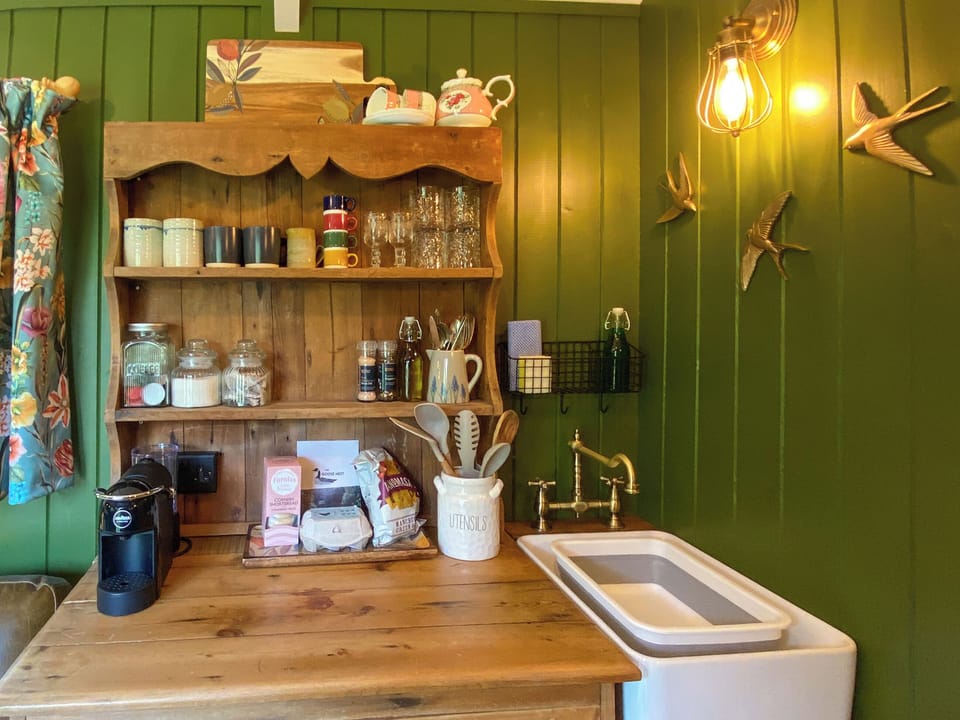 Open plan living space | The Goose Nest, Cardinham, near Bodmin