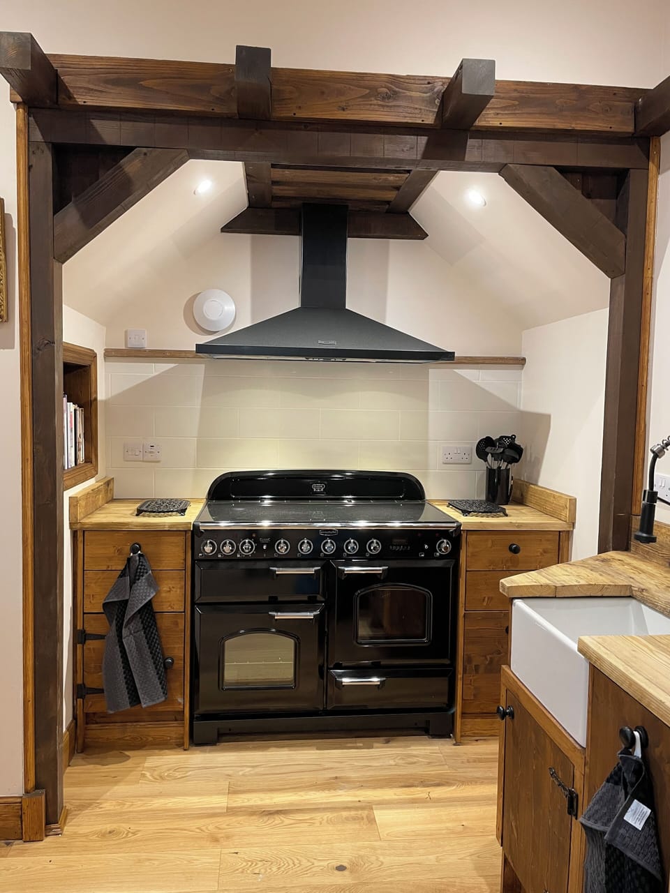 Full kitchen with range