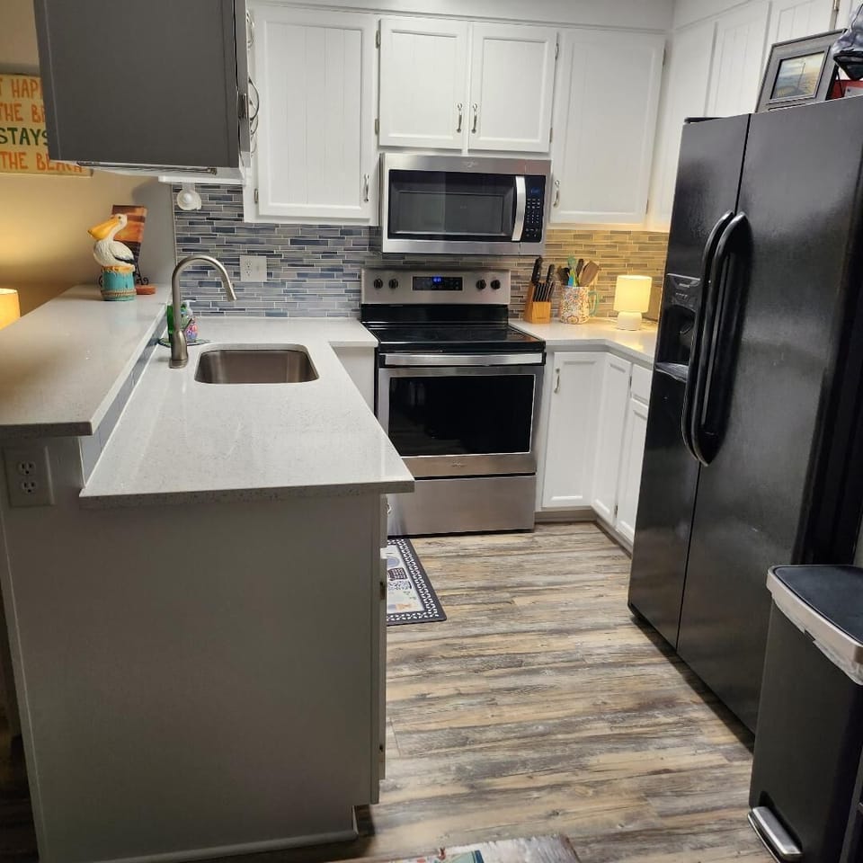Fully stocked kitchen.