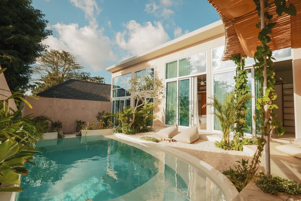Pool & Property
