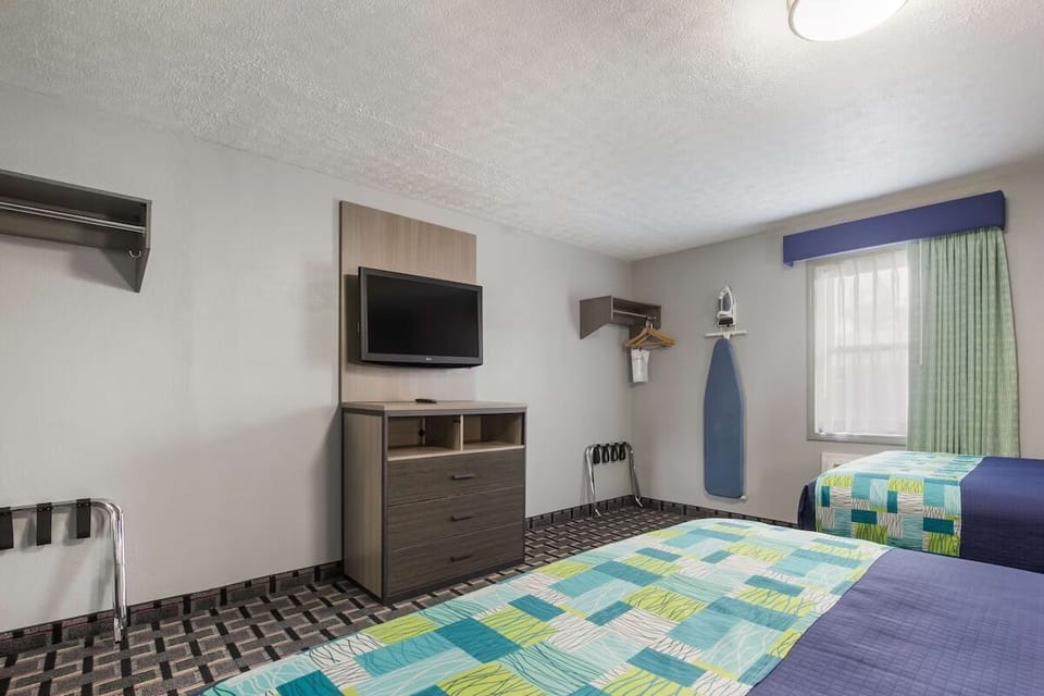 In-room amenities