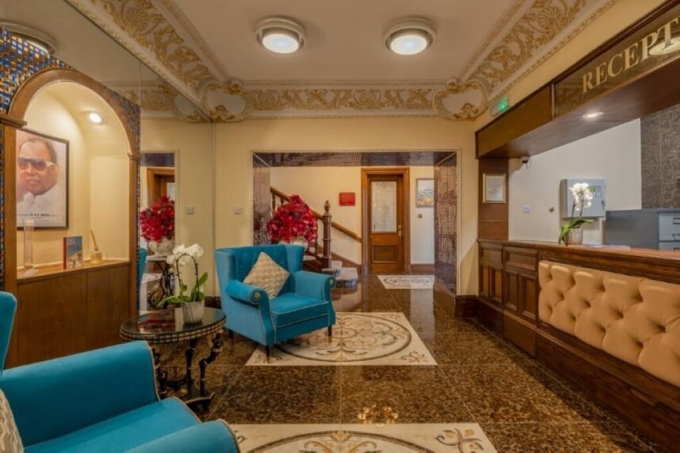 Settle in comfortably while staff prepares your smooth check-in.