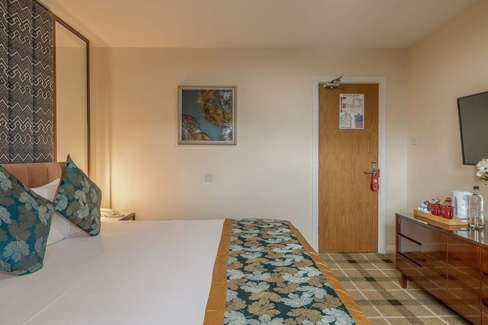 Double bed