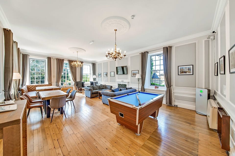 Holiday Home Swimming Pool