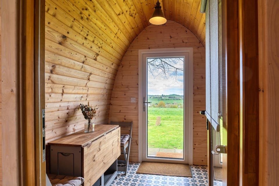 Entrance / Reception