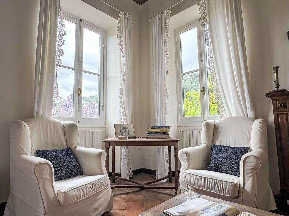 Residential Area, Building, Home, Neighbourhood, House, Suburb, Bird'S-Eye View, Landscape, Coast, Coastal And Oceanic Landforms