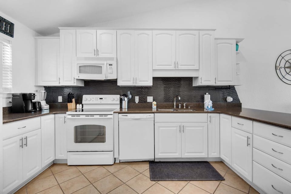 Kitchen has all you need