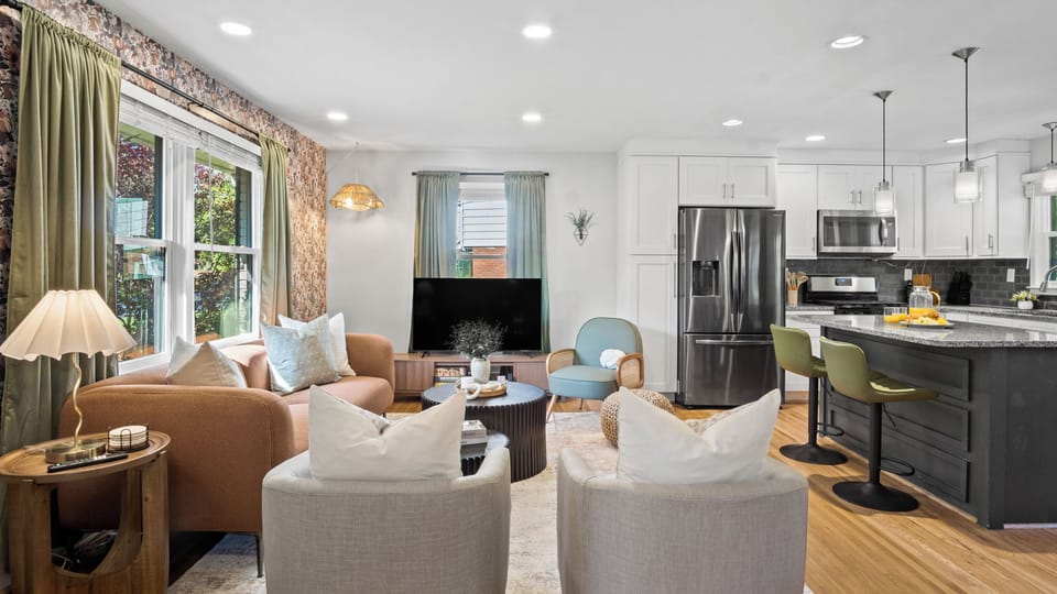Cozy seats at the living room