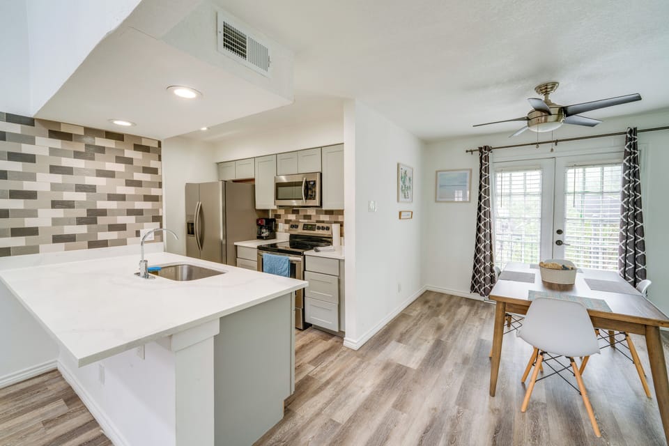 Kitchen | Dining Area | Cooking Basics