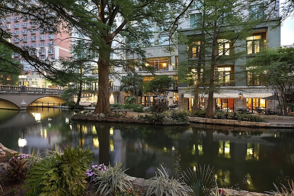 Stroll shaded river paths and savor a quiet, scenic escape.