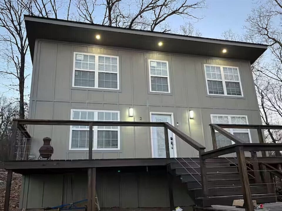 Front view deck