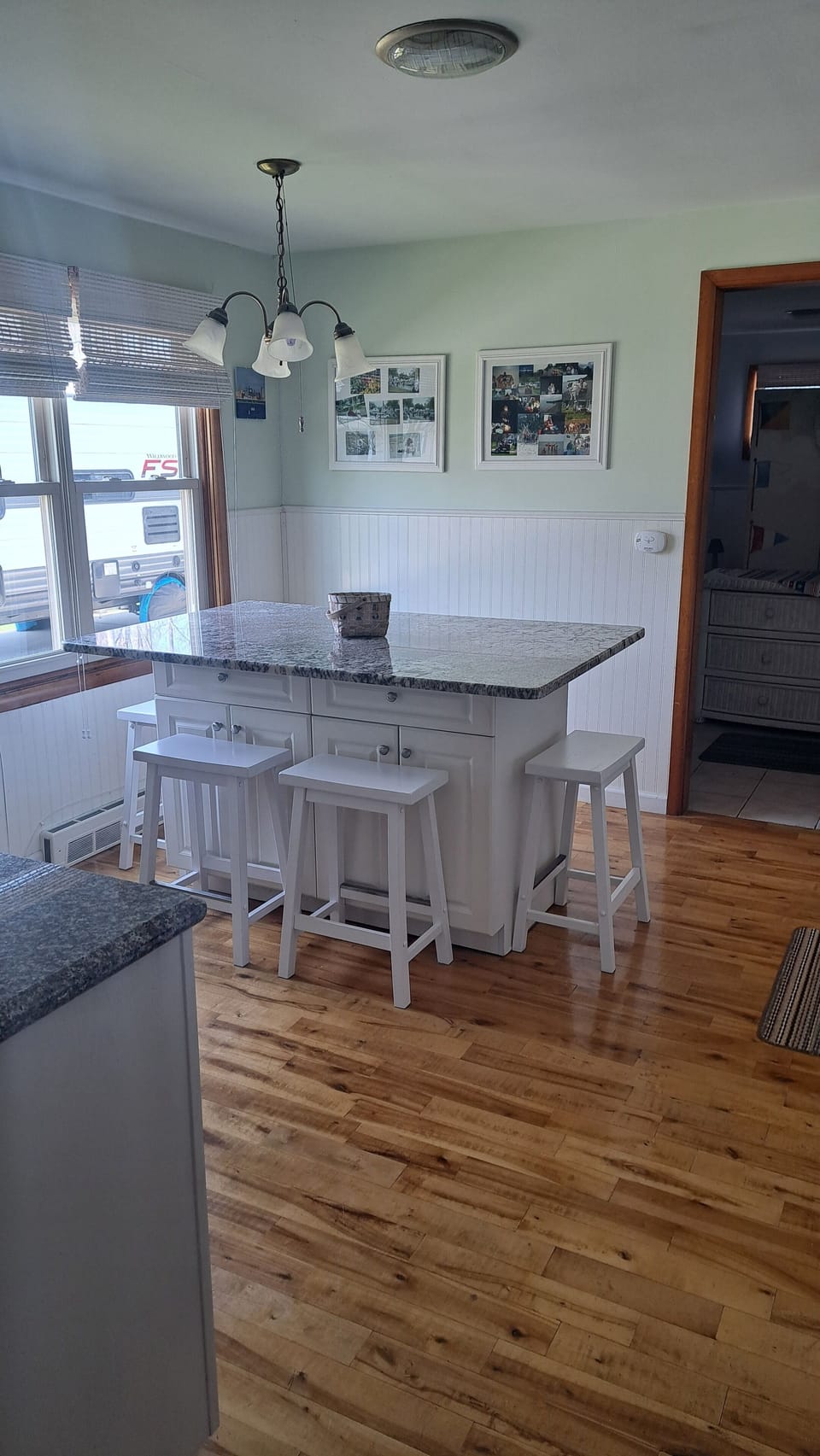 Kitchen island seats 6