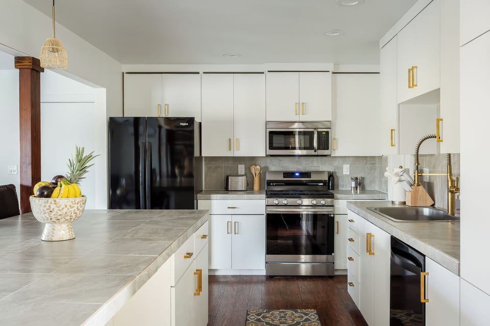 Fully stocked kitchen