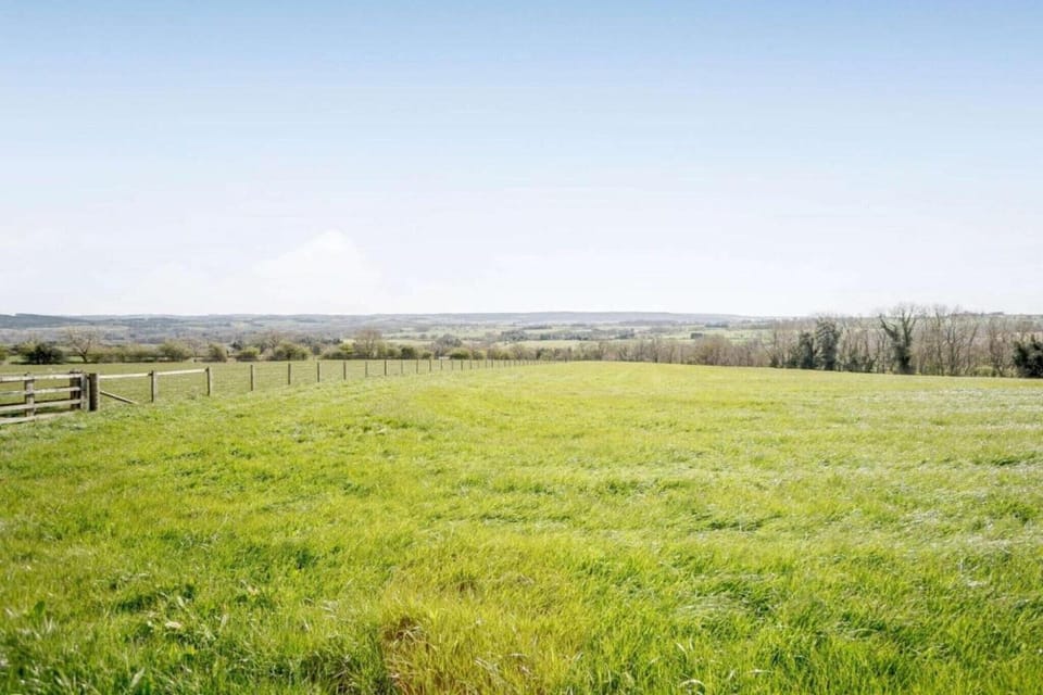 Surroundings [summer] (1-5 km)