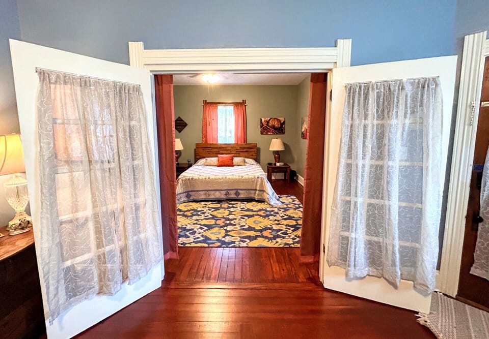 Bedroom #1, King Bed