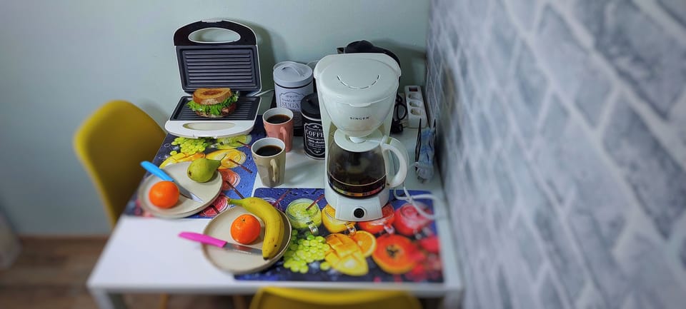Use our Toaster and/or our Drip-Coffee maker for a perfect start to the day!