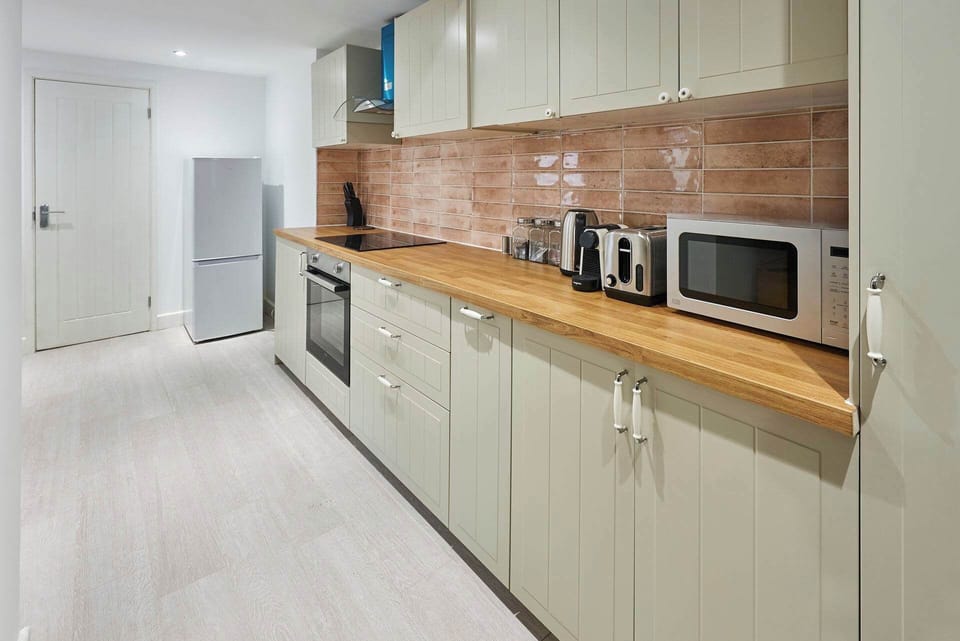 Blatchington Road, Brighton and Hove - Host & Stay