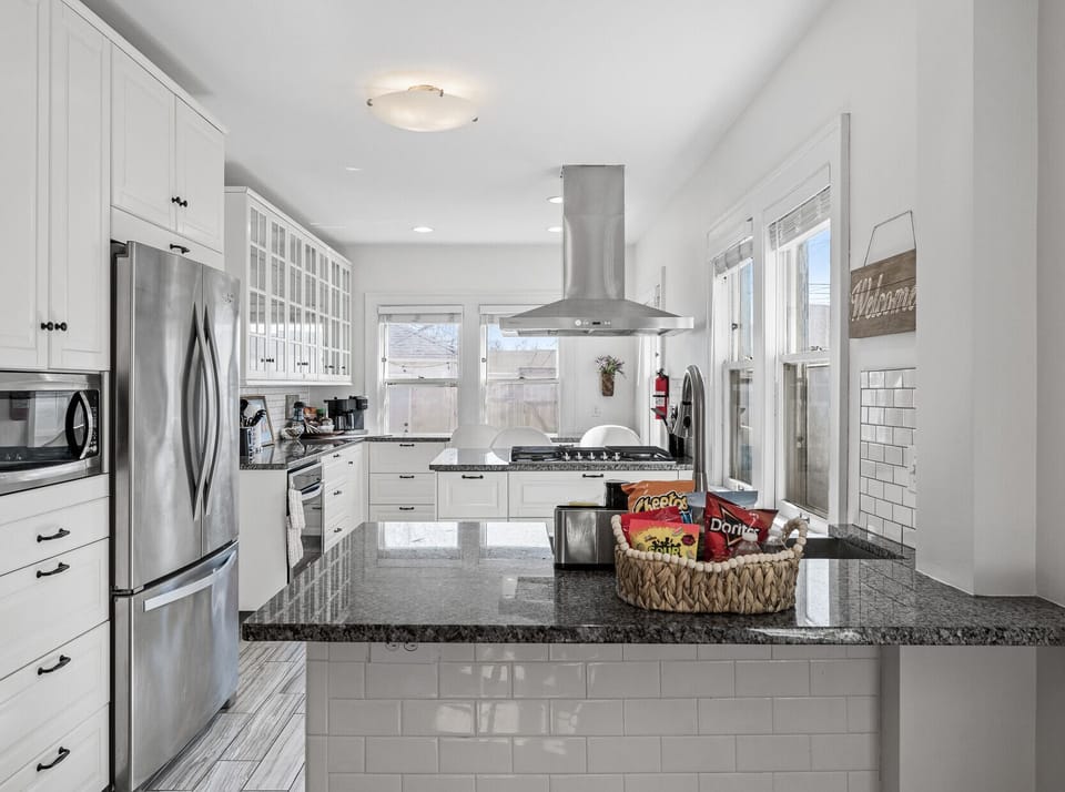 In the kitchen you will find everything you need to cook breakfast lunch&dinner