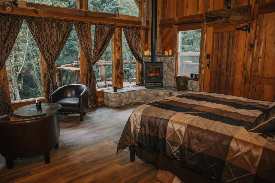 cabin23