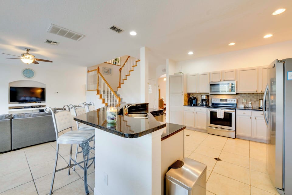 Kitchen | 1st Floor | Keurig & Drip Coffee Makers | Dishwasher | Cooking Basics