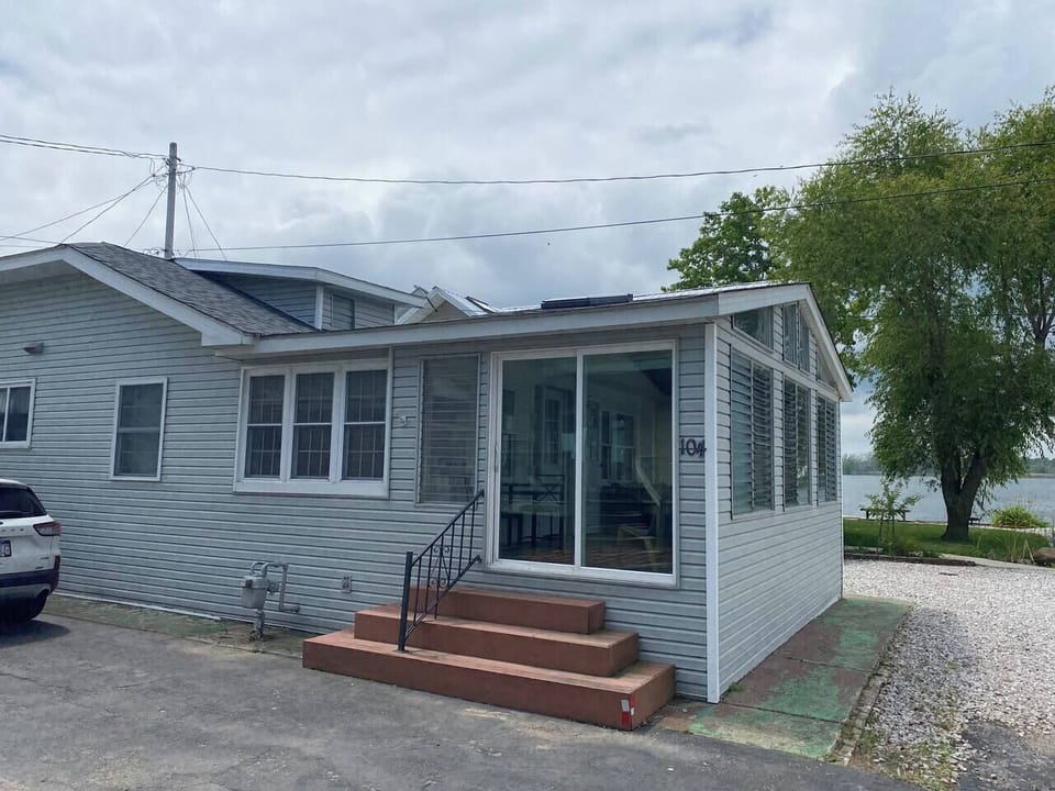 You may use the end of the lane to fish.